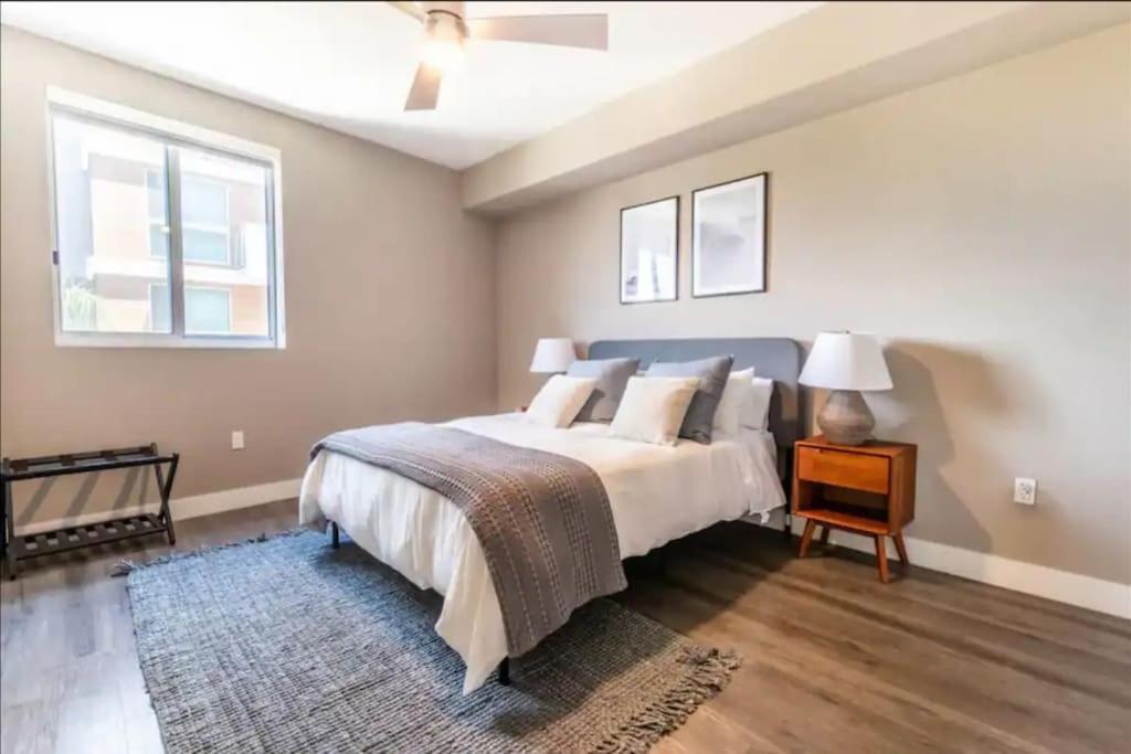 Comfortable & Spacious 2bdr - 2bth For 4 Guests In Hollywood * Los Ángeles